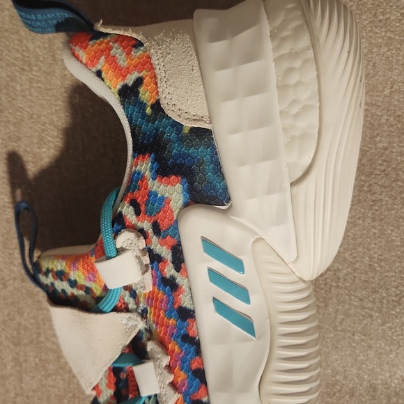 ADIDAS TRAE YOUNG 1. MEN'S SHOES SIZE 11 - Picture 5 of 10